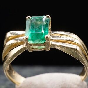 Incredible 1ct+ Natural Emerald Ring AAA Top Quality Stone 14k Solid Gold sz7.5